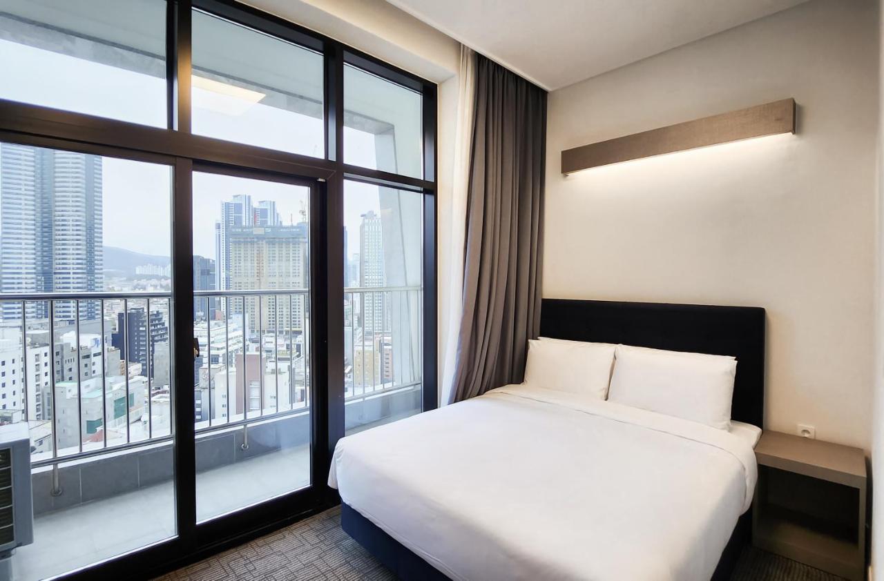 Haeundae Blue Story Hotel ปูซาน ภายนอก รูปภาพ