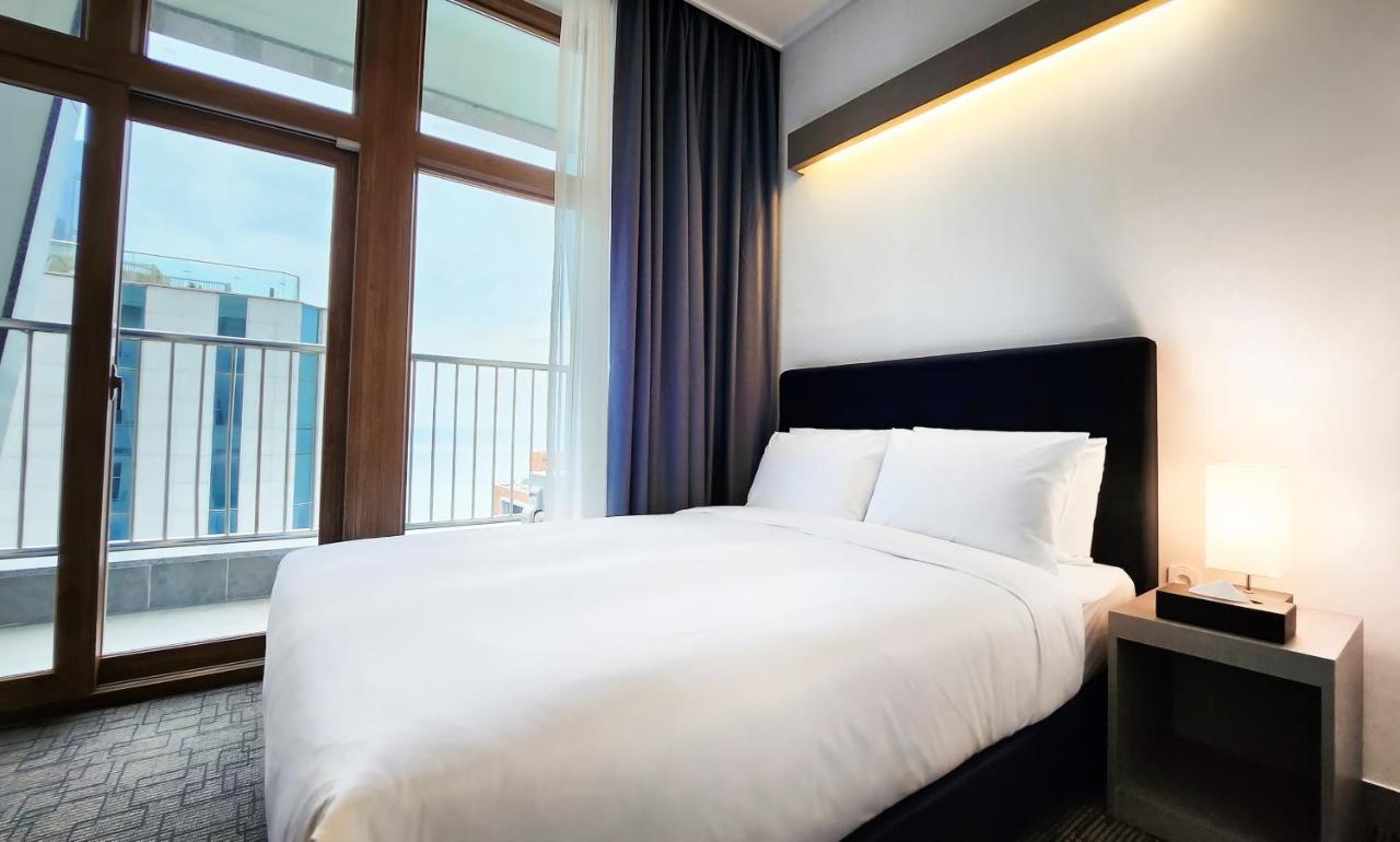 Haeundae Blue Story Hotel ปูซาน ภายนอก รูปภาพ