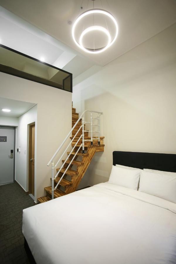 Haeundae Blue Story Hotel ปูซาน ภายนอก รูปภาพ
